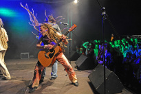 Live_034