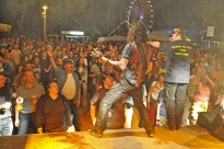 Live_044