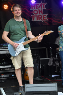 Live_299